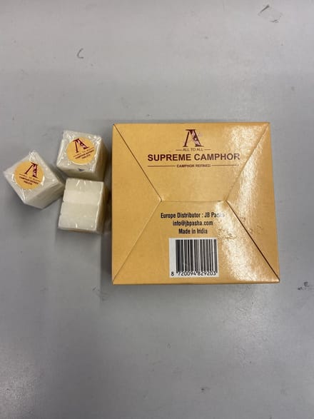 Kamfer blokjes 4 pakjes met 4 blokjes Camphora