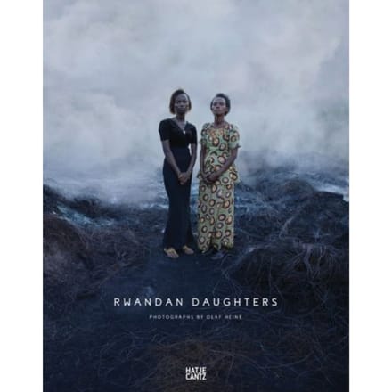 Rwandan Daughters (Bilingual Edition) - Olaf Heine