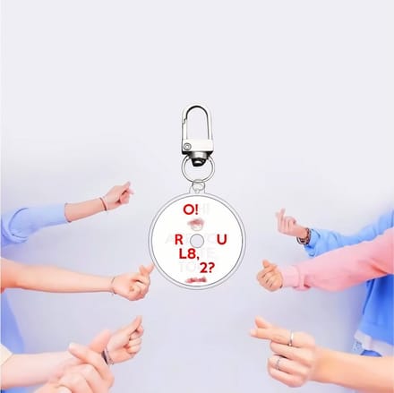 KPOP Idol Bangtan Boys BTS Dynamite Map Of The Soul BE Yet To Come Plastic Keyring variant 9 [Sleutelhanger]