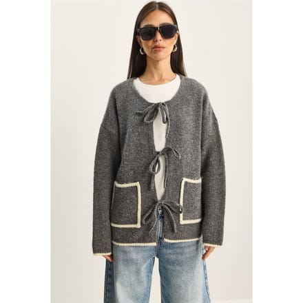 Oversized gebreide cardigan met striksluiting