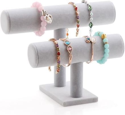 Armbanden display fluweel grijs 2 rollen ©Pippashop