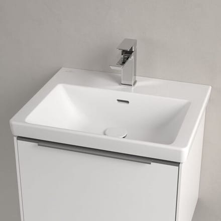 Villeroy & Boch Subway 3.0 cabinet washbasin 55 cm, with 1 tap hole, with overflow 4A70F401
