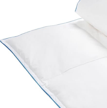 CERVINO - Dekbed licht warm - Wit - 220 x 240 cm - Eendendons
