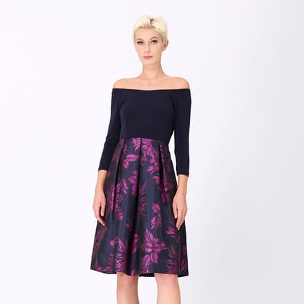 Bi-materiële kleding met bloemenbrokaat