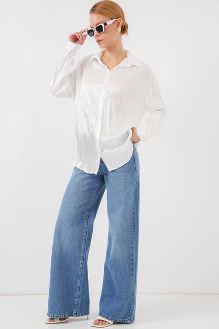 Gestructureerde Satijnen Lange Mouw Shirt met Knopen Sluiting