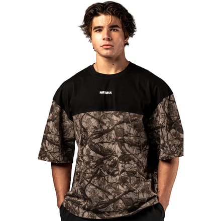 T-shirt Nebbia Power Oversized