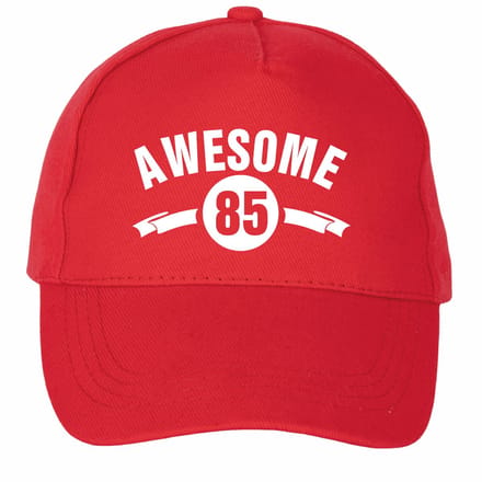 Mijncadeautje - 5 panel - Cap - Verstelbaar - Pet van 100% dik geborsteld katoen- unisex - opdruk wit - Awesome 85 jaar - rood