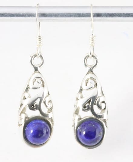 Fijne opengewerkte zilveren oorbellen met lapis lazuli