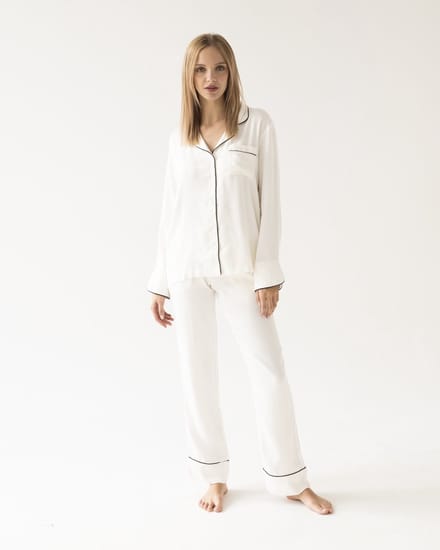 Dames pyjama Charlotte-satijn-lange mouwen & broek- zwarte accenten-wit-maat M