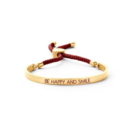 Key Moments 8KM-BC0033 Open Bangle 5mm Be Happy And Smile - Cadeau - rood