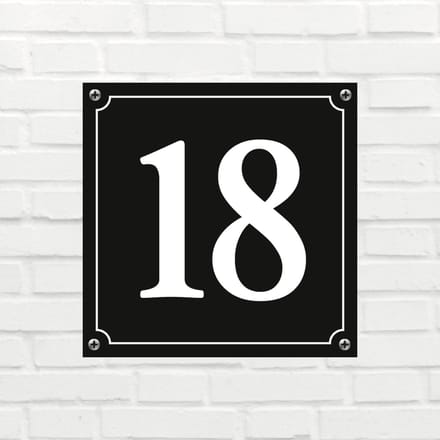 Huisnummerbord Mat zwart Deluxe - Nummer 18 - incl. bevestiging
