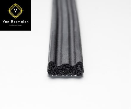 VRR zelfklevende Kroonband, tochtstrip, afdichtband 10x5 mm per 10 meter