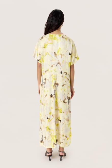 Jurk Regular fit French Vanilla Floral Print cream