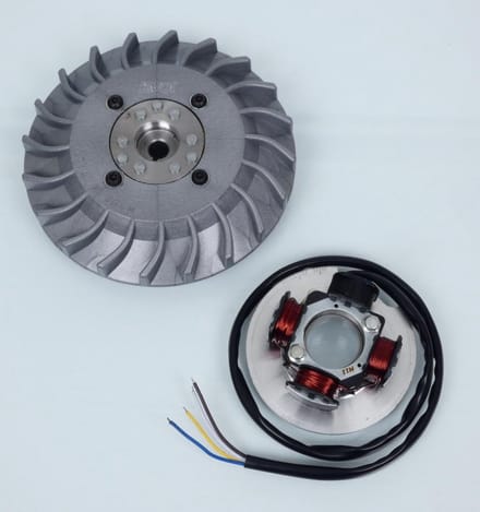 Allumage électronique EVOK 12V pour scooter Piaggio 100 Vespa 1978 à 1983 Neuf