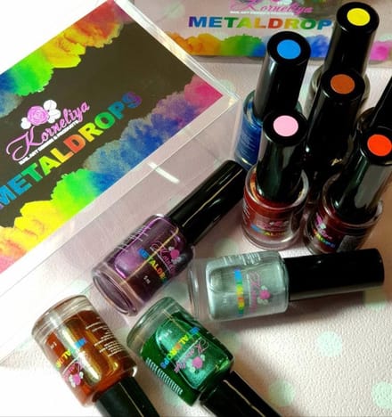 Korneliya Set met 10 kleuren METALLDROPS
