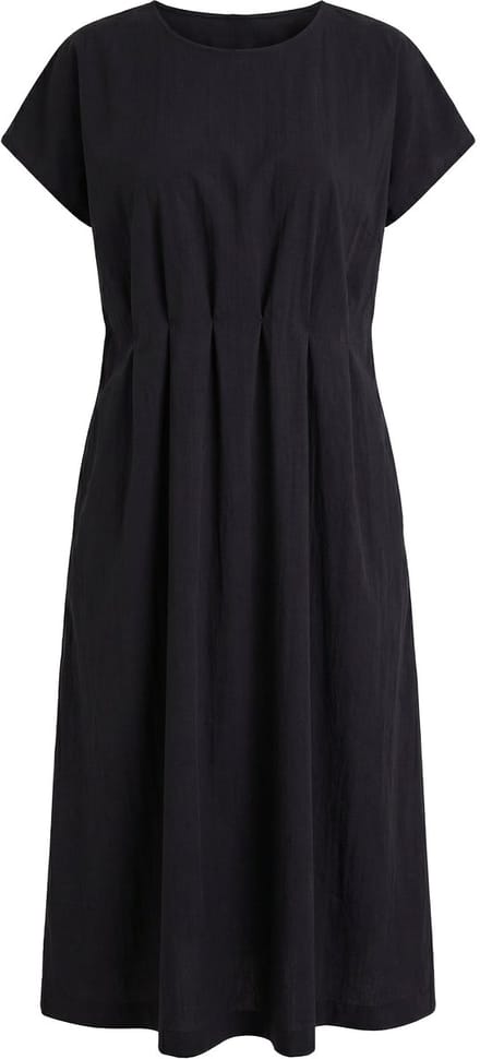 Ulla Popken - Dames - Maxi-jurk decoratieve plooitjes getailleerd ronde hals - Zwart - Maat 54+