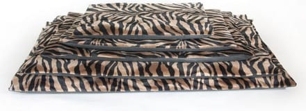 Comfort benchkussen bonfire zebra zw/bruin 125x75cm