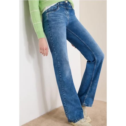 Bootcut jeans