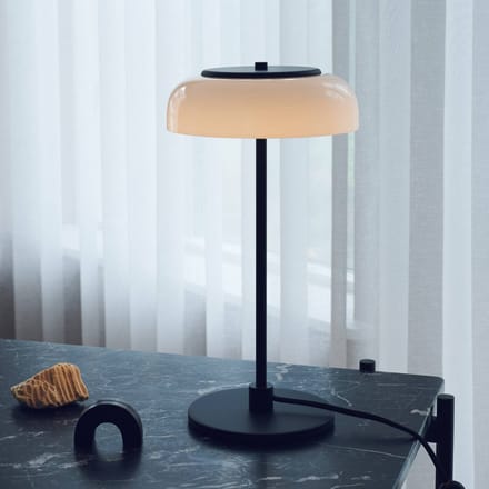 Nuura LED tafellamp Blossi, hoogte 43 cm, zwart/opaak