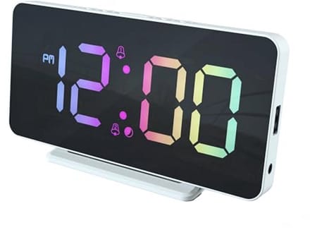 Digitale Wekker met USB-poort - Dimbaar LED-display - Dubbele Alarmfunctie - Slank Ontwerp - Meerkleurig