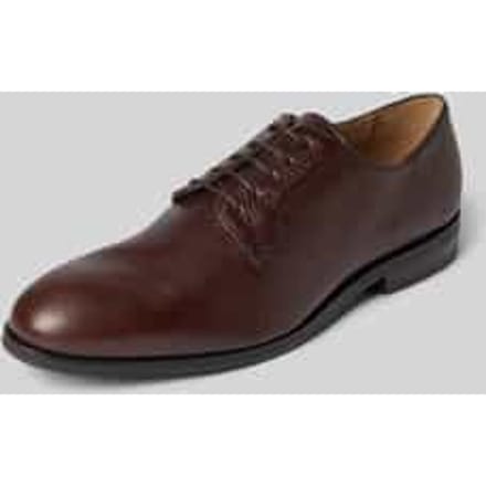 Derby schoenen van leer met vetersluiting en labeldetail