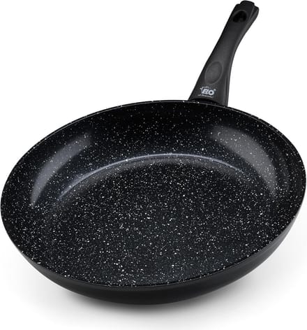 Grote koekenpan 32 cm met handvat voor optimale bakresultaten