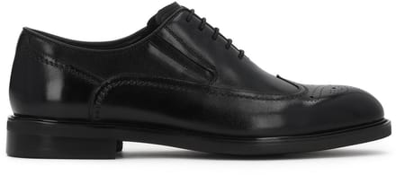 Black oxfords with openwork embellishment Brogues