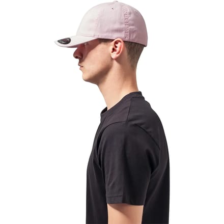 Urban Classics - Garment Washed Dad Flexfit pet - S/M - Roze