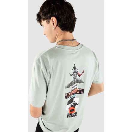 Poetic Collective Wrong T-Shirt groen