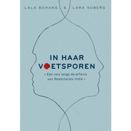 In Haar Voetsporen - Lara Nuberg