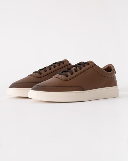 Casual Tennis Sneakers in Bruin