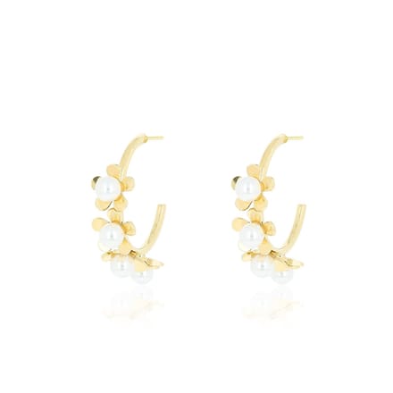 Gold coloured earrings with flowers & pearls