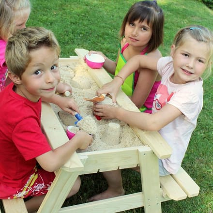 Houten Kindertafel met Geïntegreerde Zandbak voor Kinderen