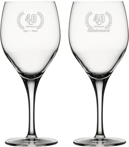 Gegraveerde set rode wijnglazen 42,5cl Opa + Oma 40 jaar getrouwd