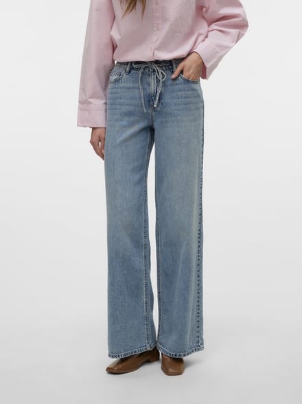 Vero Moda Wide fit jeans VMREMY Mid rise Straight fit Jeans