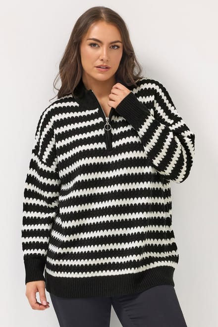 Yours Zwarte Gestreepte Trui Met Kwartrits Size 58-60