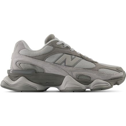 New Balance 9060R Sneakers Heren - Grijs - Maat 41.5 - Leer