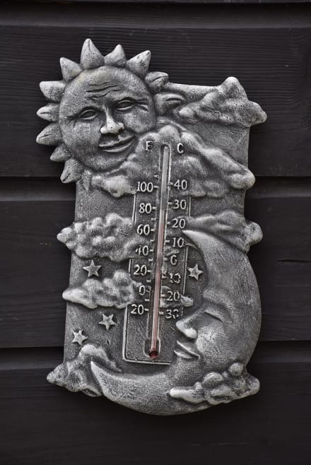 Thermometer met zon, om op te hangen