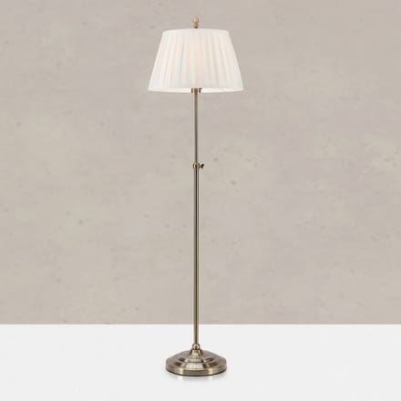 Markslöjd Vloerlamp Oxford, messingkleurig, hoogte 155 cm, metaal/stof