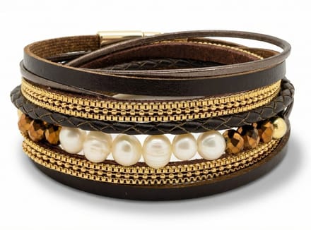 Wikkelarmband Dames Bruin- Leren - armband Galeara design Perla 21,5cm met Parels Goudkleurig