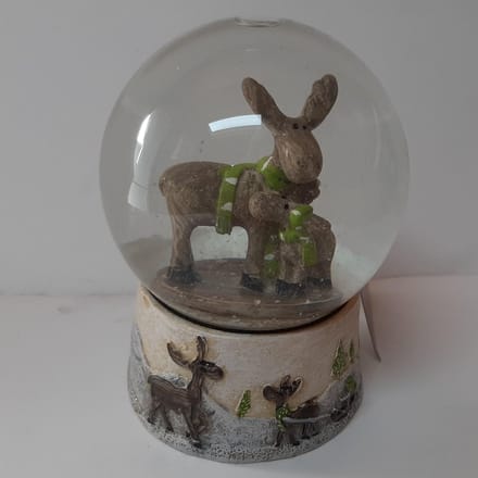 Sneeuwbol Eland met jong voor
