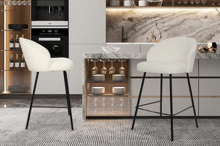 Counterstoel June Wit – Rousseau – 65 cm Zithoogte – Bouclé – Keukeneiland – Zwart Metaal