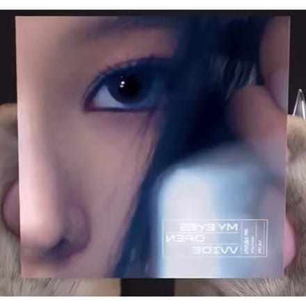 MEOVV - [MY EYES OPEN VVIDE] 1e EP Album MEOVV Narin