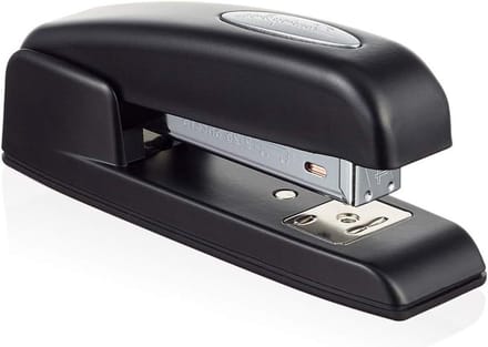 Halve strip zakelijke nietmachine - capaciteit 25 vel - zwart