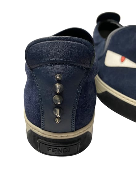 Fendi Monster 3D Ogen Slip-On Sneakers in Marineblauw Suède