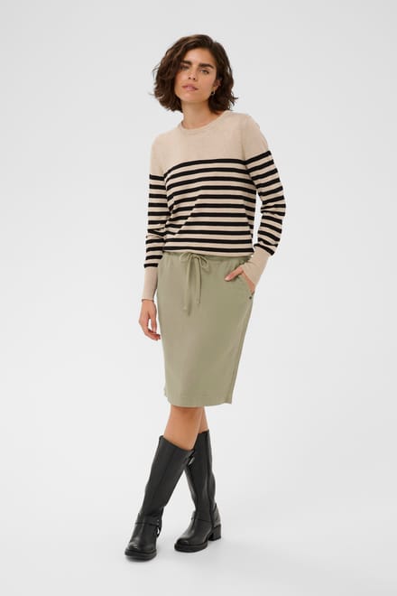 Rok Naya Rok Regular fit