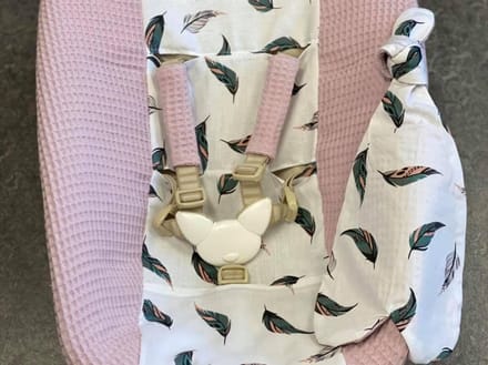 stokke newborn hoes oud roze gekleurde veertjes