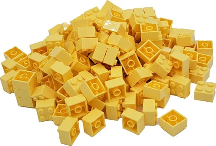 100 Bouwstenen 2x2 | Lichtgeel | Compatibel met Lego Classic | Keuze uit vele kleuren | SmallBricks