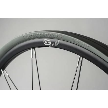 Schuim door de eenheid, met klep CushCore pro - 27.5"