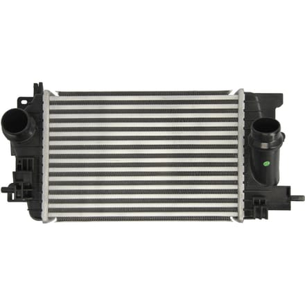 Intercooler NISSENS 96196